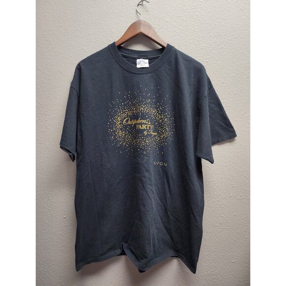 Men's Outspoken Party By Fergie Avon Tee XL Black Gold Graphic - Picture 1 of 6